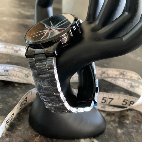 Slick-like-a-car-rim BORUSE Mens Watch - Picture 7 of 15